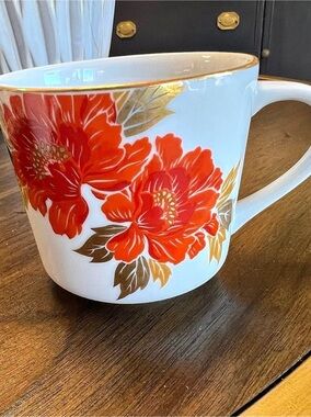 Porcelain tea cup and saucer, Arita Imari Peacock pattern